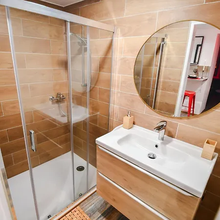 L'arena - Room, Jacuzzi Апартаменты *