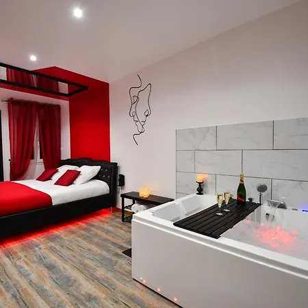 アパート L'arena - Room, Jacuzzi *