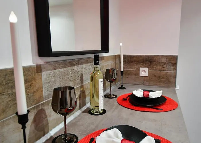 L'arena - Room, Jacuzzi La Seyne-sur-Mer