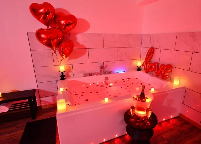 L'arena - Room, Jacuzzi *