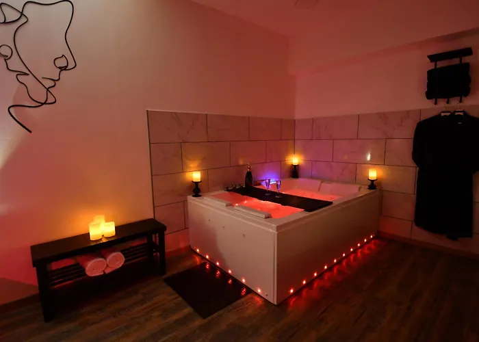 L'arena - Room, Jacuzzi Appartement La Seyne-sur-Mer