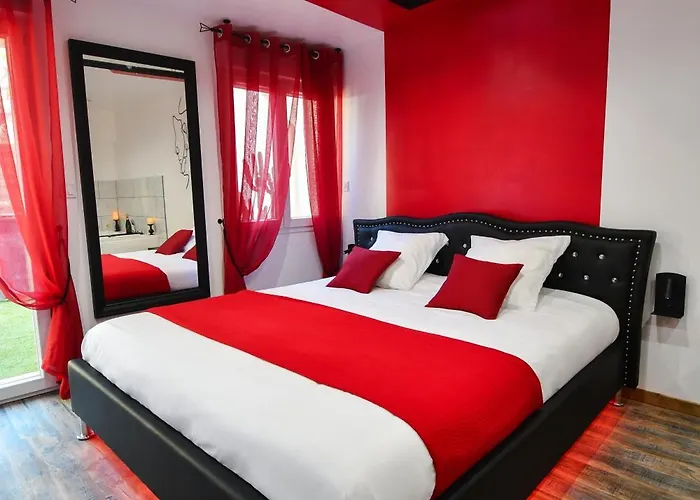 L'arena - Room, Jacuzzi La Seyne-sur-Mer